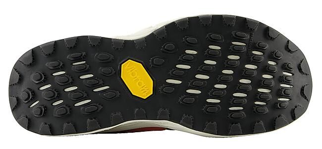 NEW BALANCE - CHAUSSURES DE TRAIL HIERRO V8 W