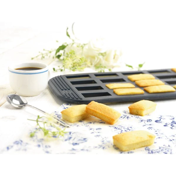 Moule silicone 20 mini-financiers Mastrad