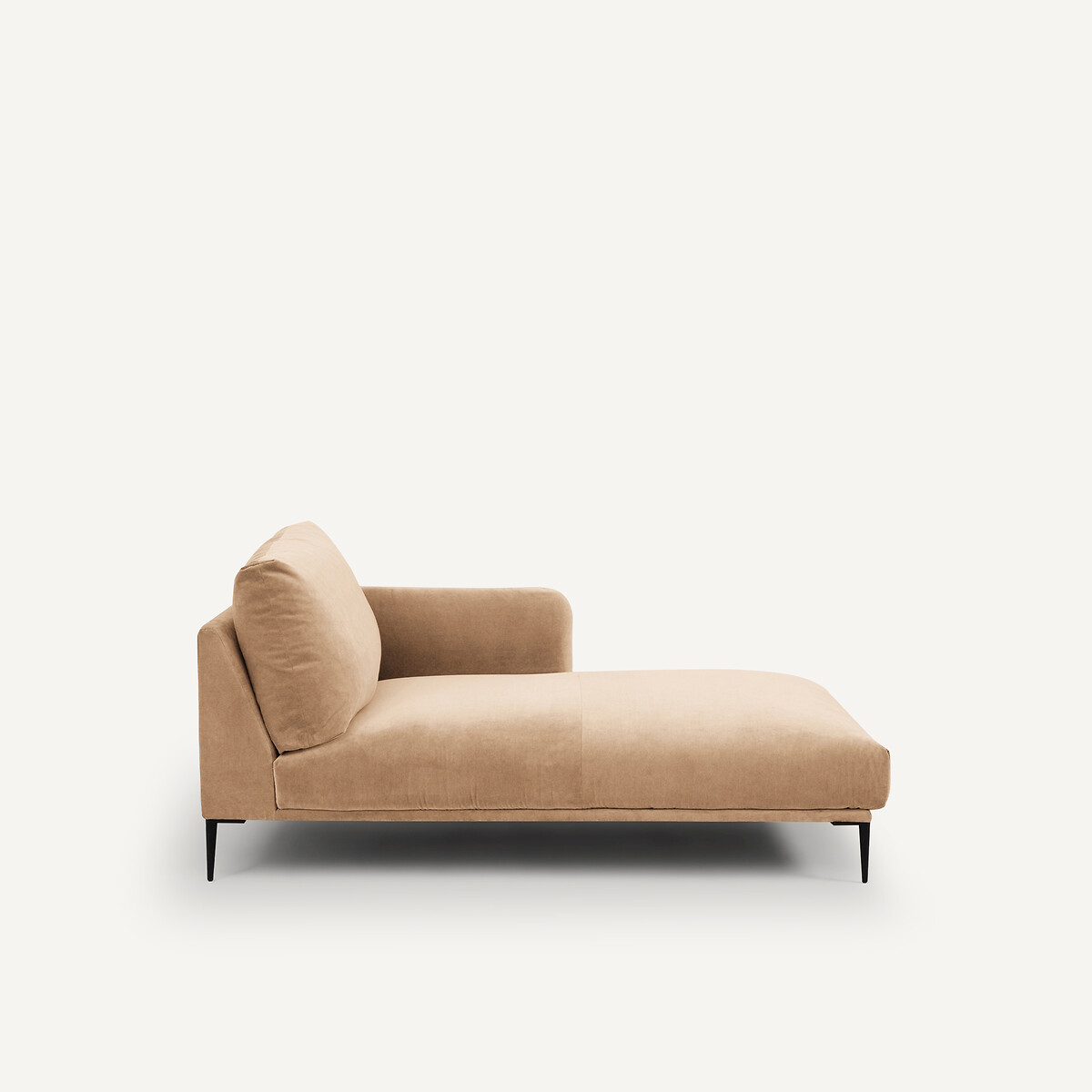 AM.PM<br>Cadeira longa com acabamento stonewashed, design Oscar E.Gallina