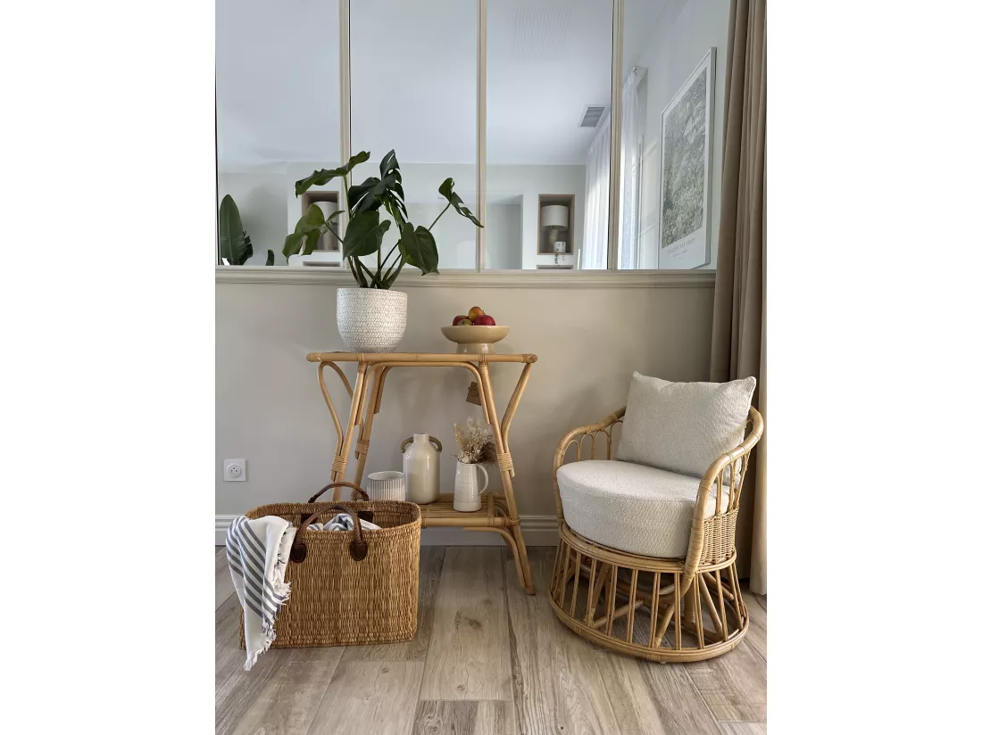 Fauteuil en rotin naturel et tissu beige