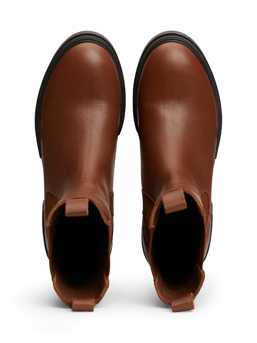 TOMMY HILFIGER<br>Botas de couro com elástico e salto baixo