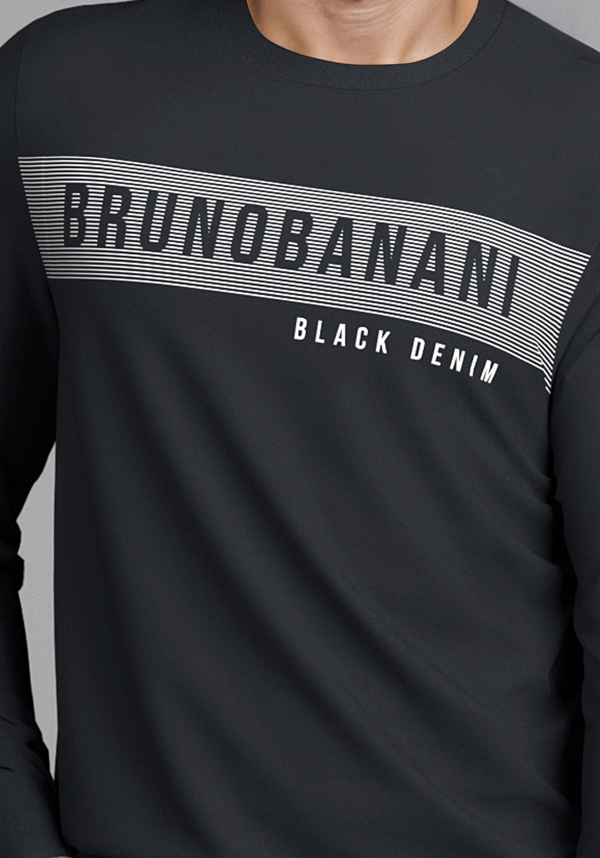 Bruno Banani Langarmshirt , schmal geschnitten, mit Marken Aufdruck