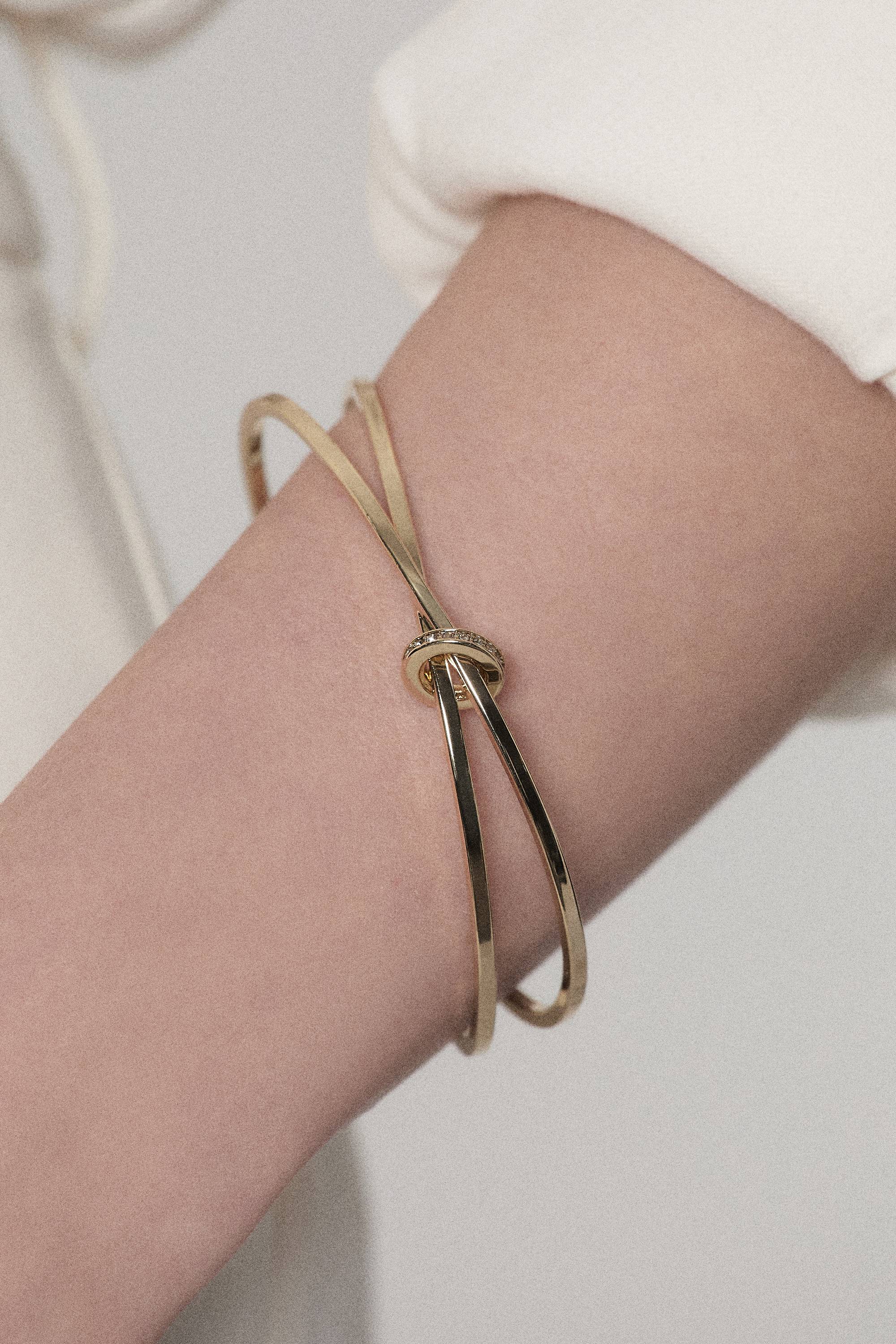 KarenMillen Bracelet chaîne pavé ovale plaqué or 14kt