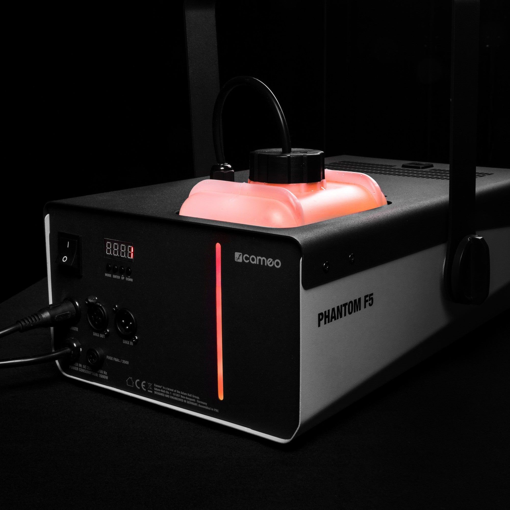 Cameo PHANTOM F5 rookmachine met tankverlichting