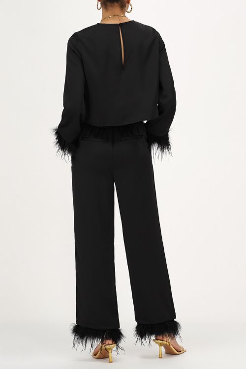 Zwarte satijnen wide leg broek met veren