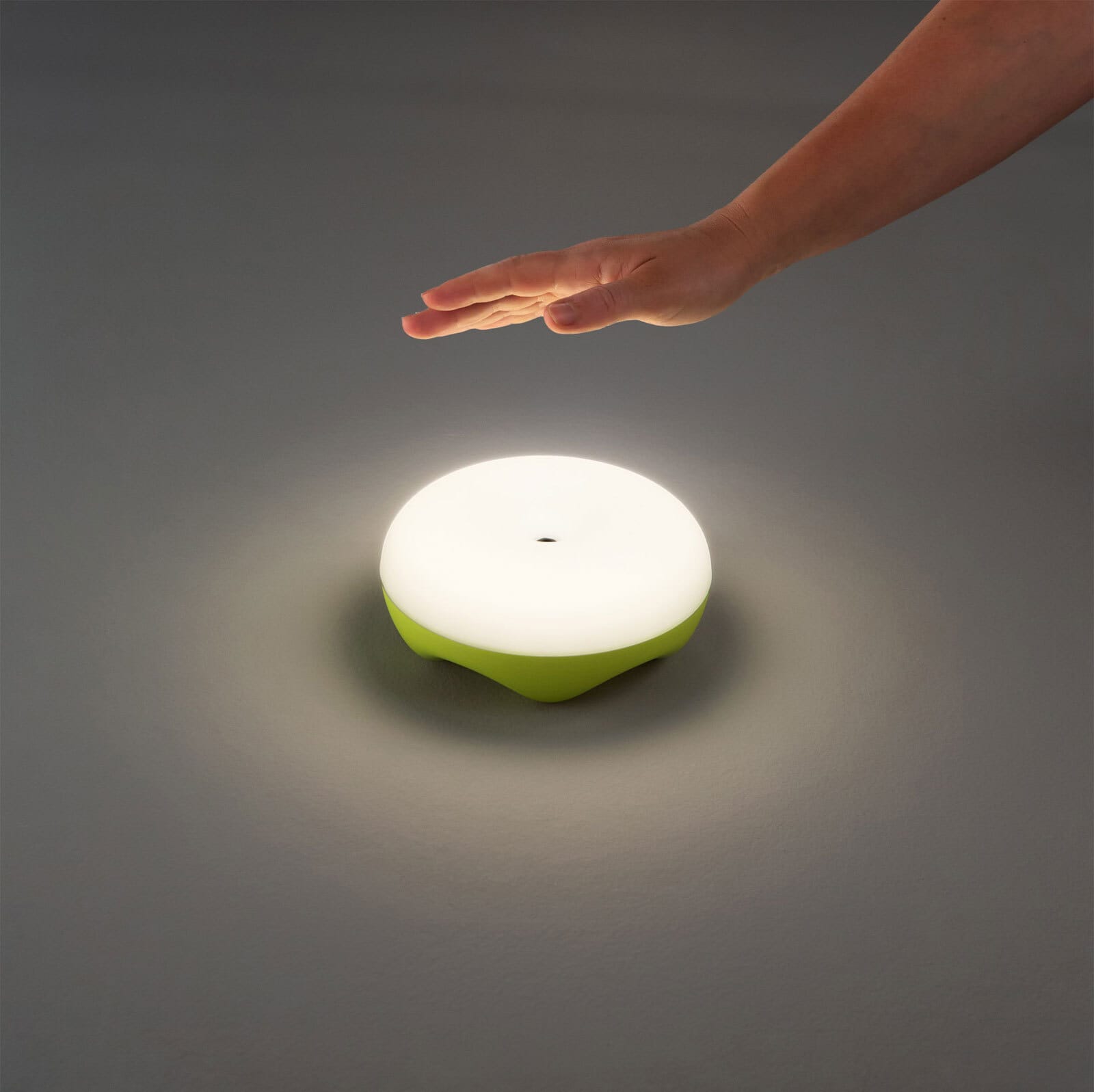 FABAS LUCE Akku LED Tischlampe BLUMA weiß