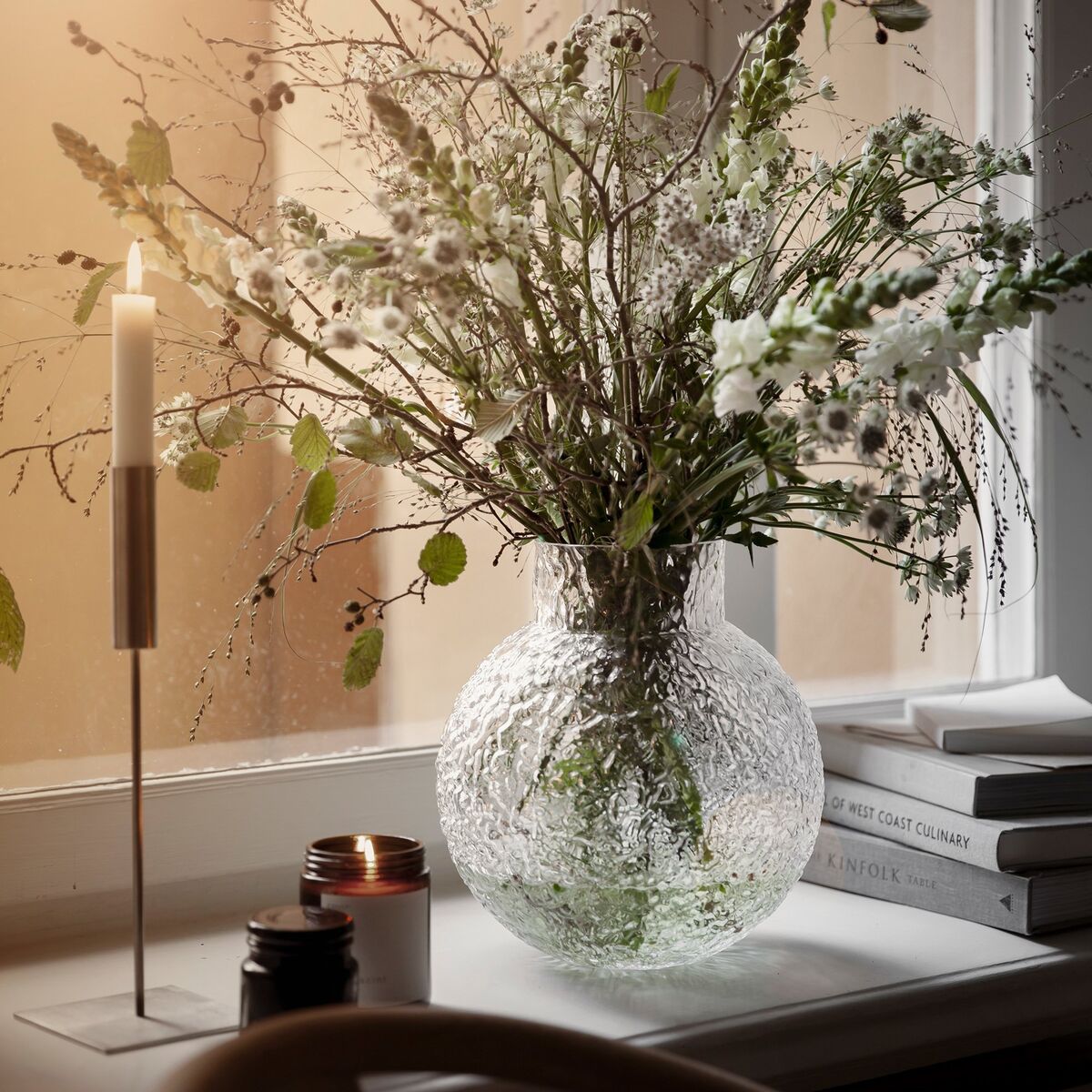 Glassvase med rund mønstret struktur, 22 cm