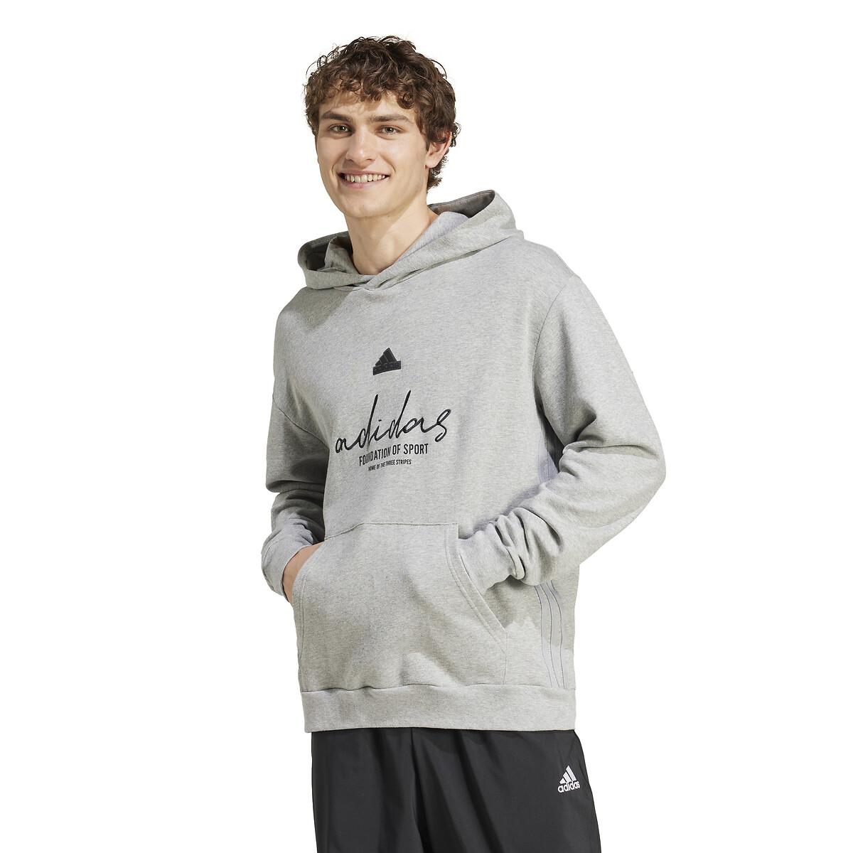 ROUPAS ESPORTIVAS ADIDAS<br>Moletom com capuz e logo duplo