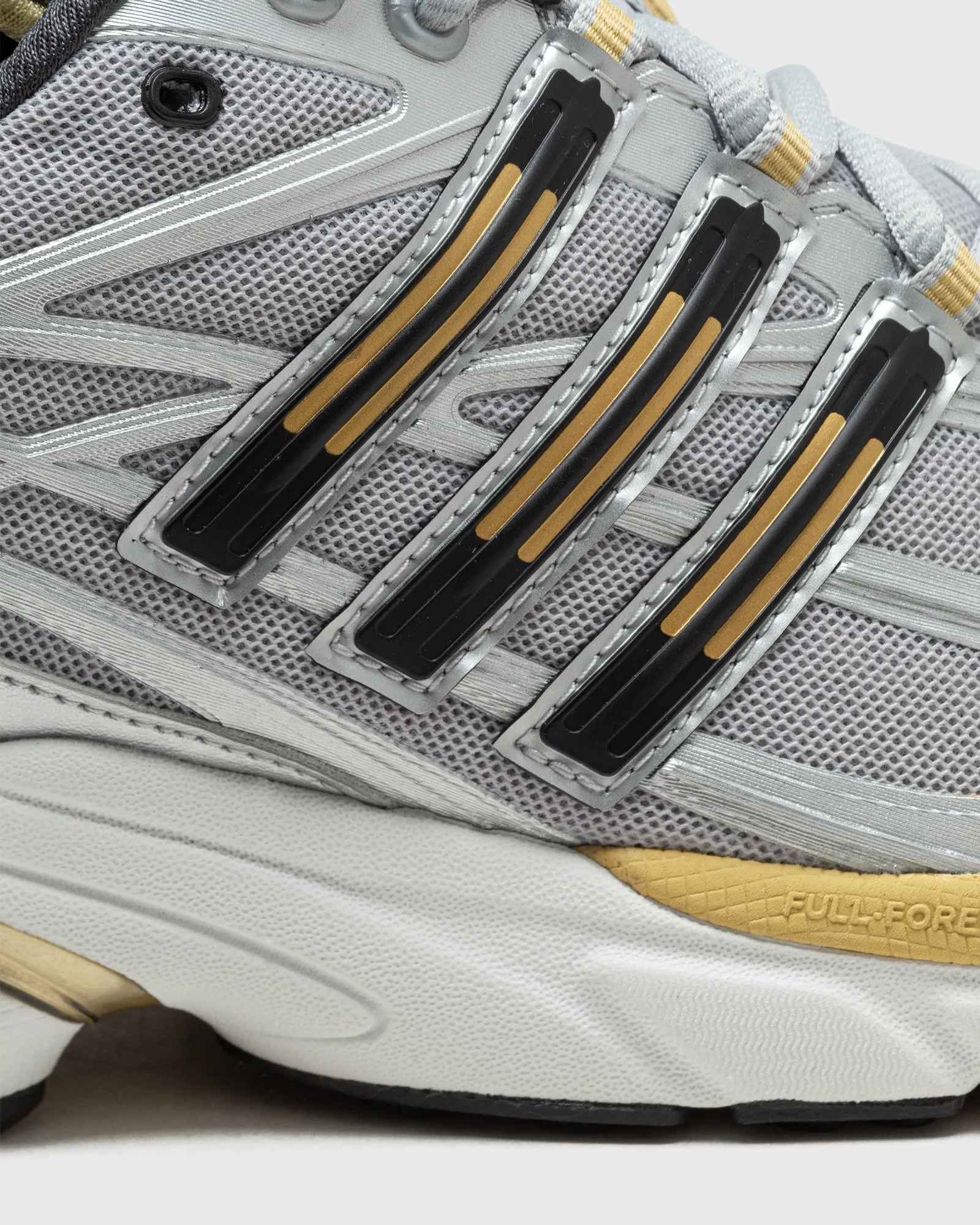 Adidas ADISTAR CUSHION