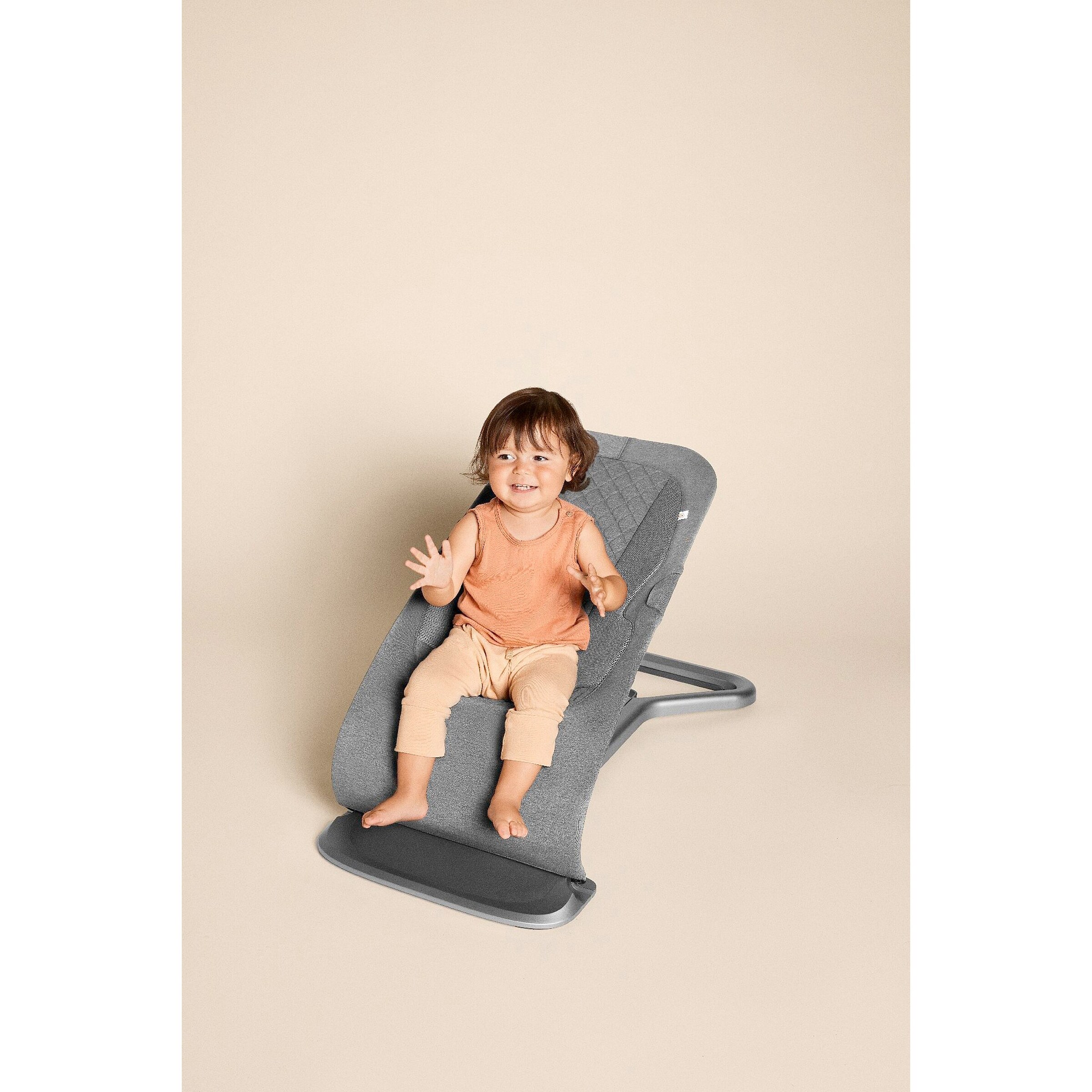 Ergobaby® Babywippe Bouncer Evolve 3-in1 Charcoal Grey