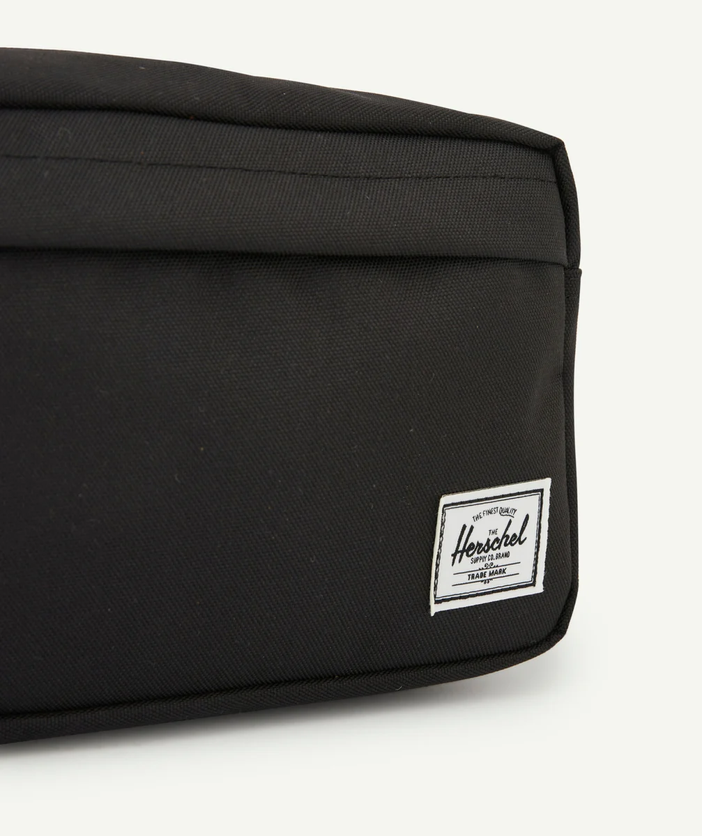 HERSCHELTROUSSE DE TOILETTE MIXTE NOIRE AVEC SANGLE