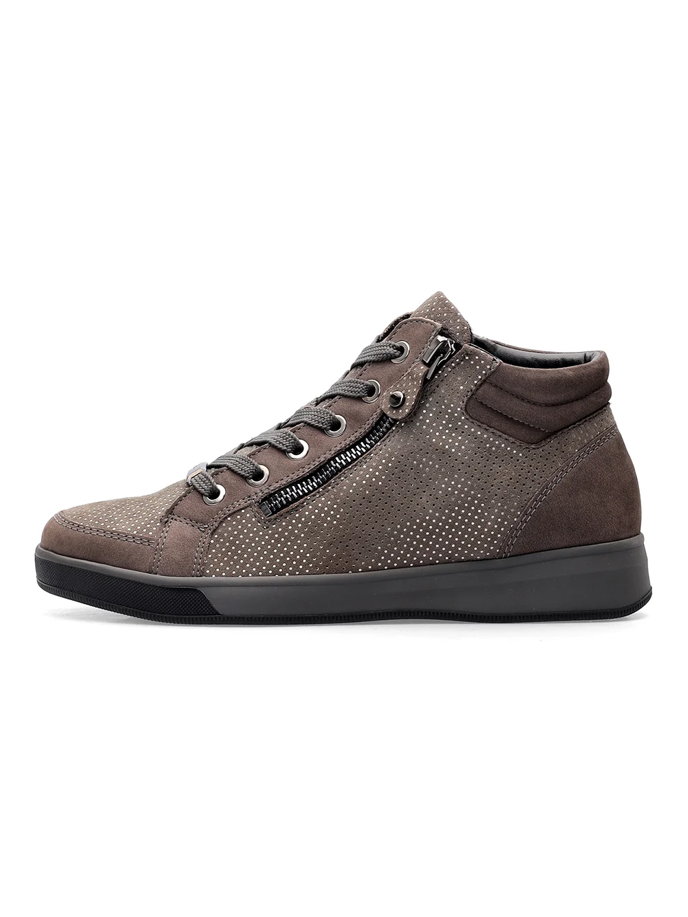 Hightop Sneaker Rom street