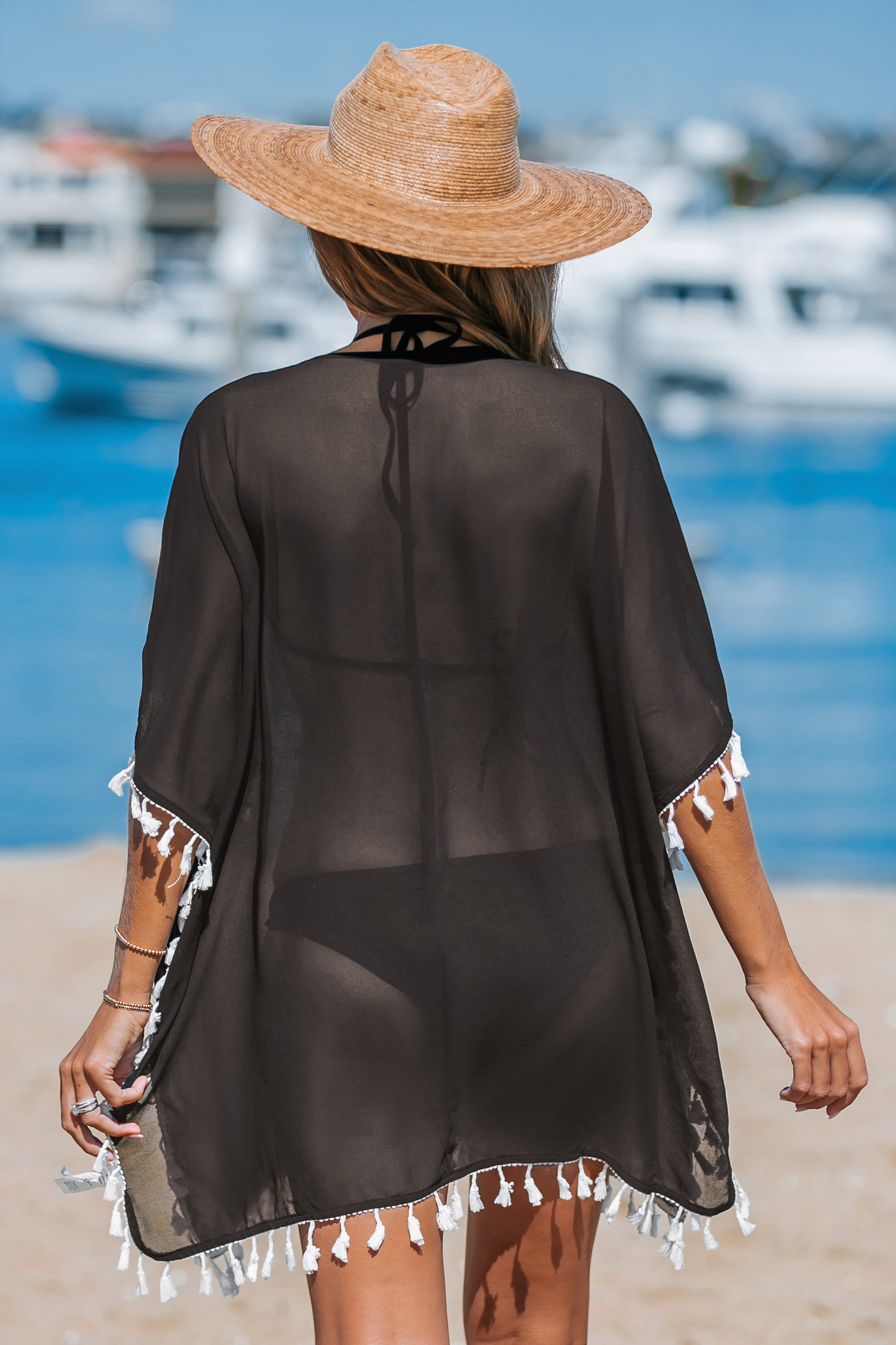 Robe cover up sans manches en dentelle à glands noire et blanche