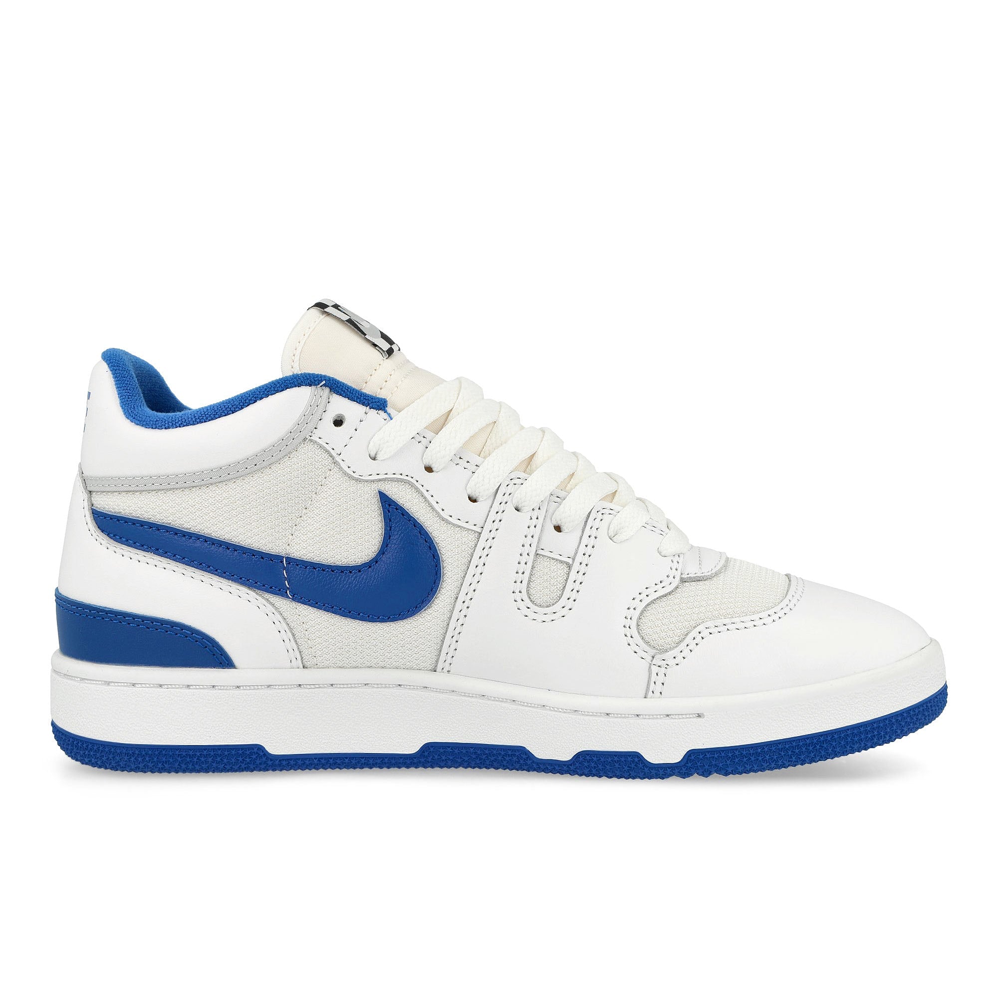 Nike<br>Attack