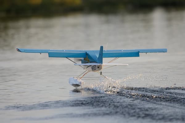 FMS Maule 1500mm Floats PNP