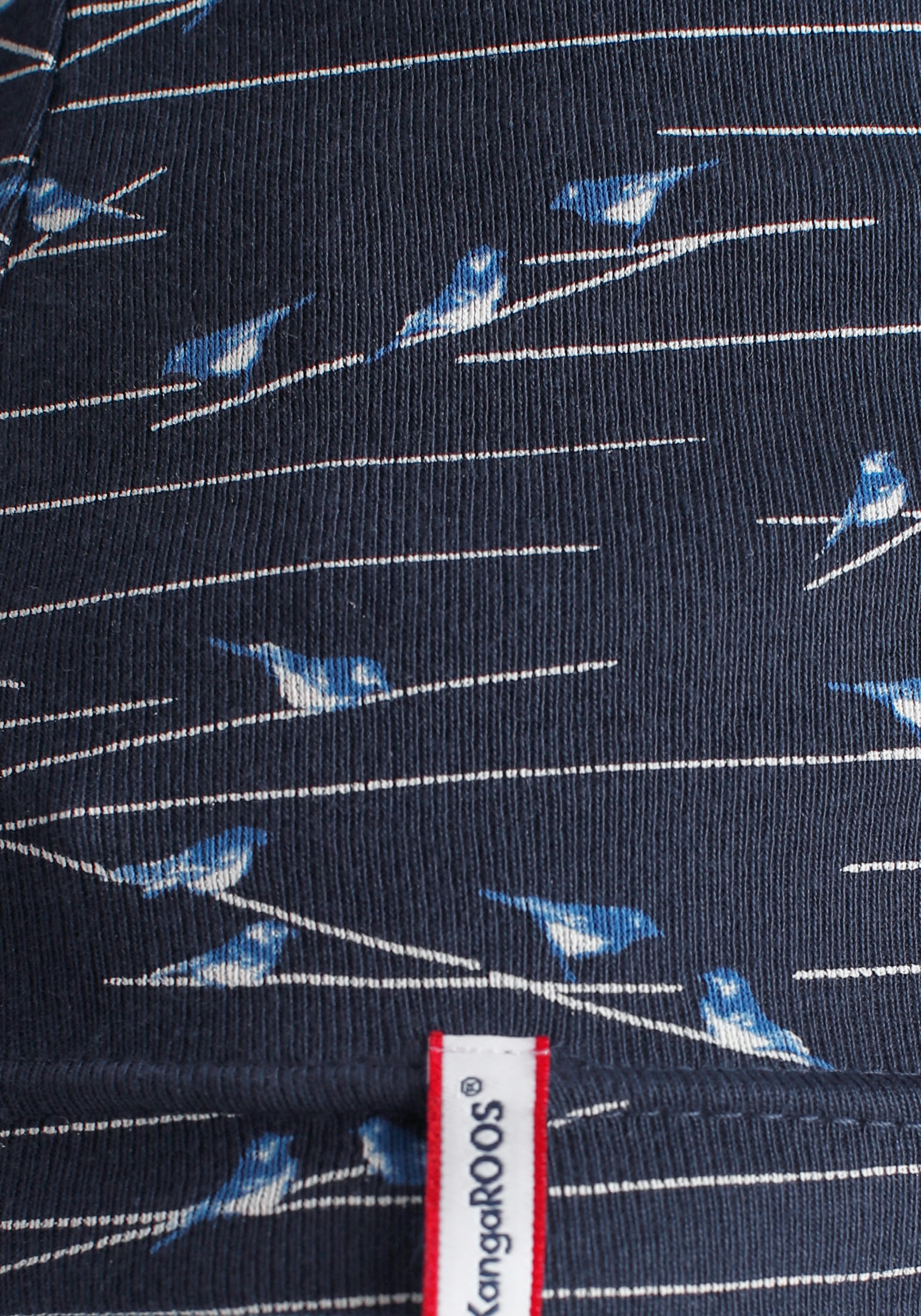KangaROOS Langarmshirt , sehr figurbetonte Passform,  Rundhalsausschnitt,  aus 100% Baumwolle