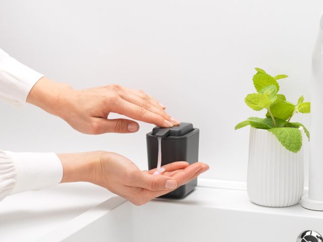 SinkSide Zeepdispenser - Dark Grey