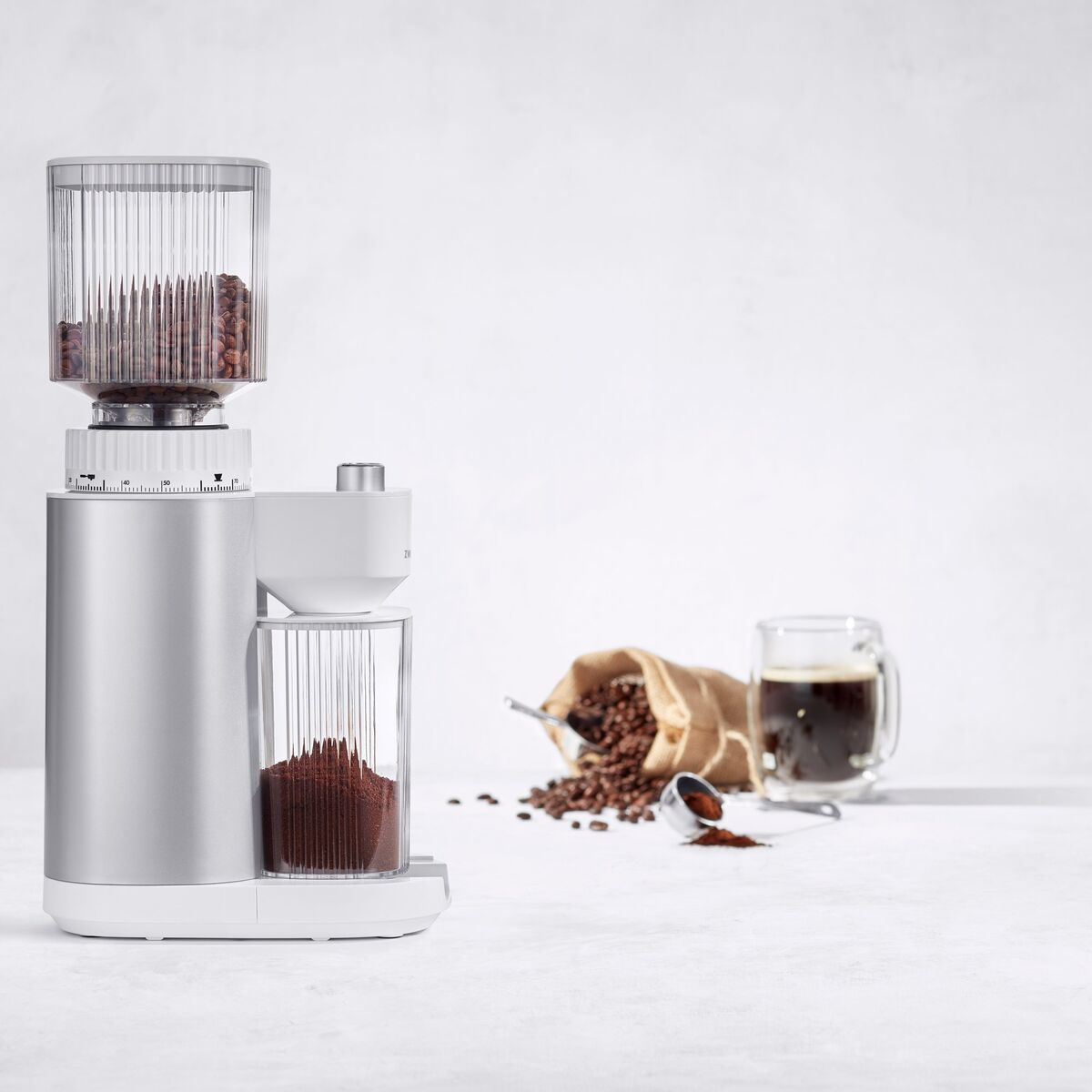 Enfinigy kaffekvern, sølv og hvit