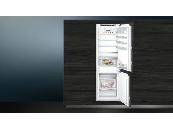 [OUTLET] - Siemens iQ500 KI86NADF0 integreret køle-/fryseskab - bredde: 56 cm - dybde: 55 cm - højde: 177.5 cm - 254 liter - Klasse F - Fladhængsel
