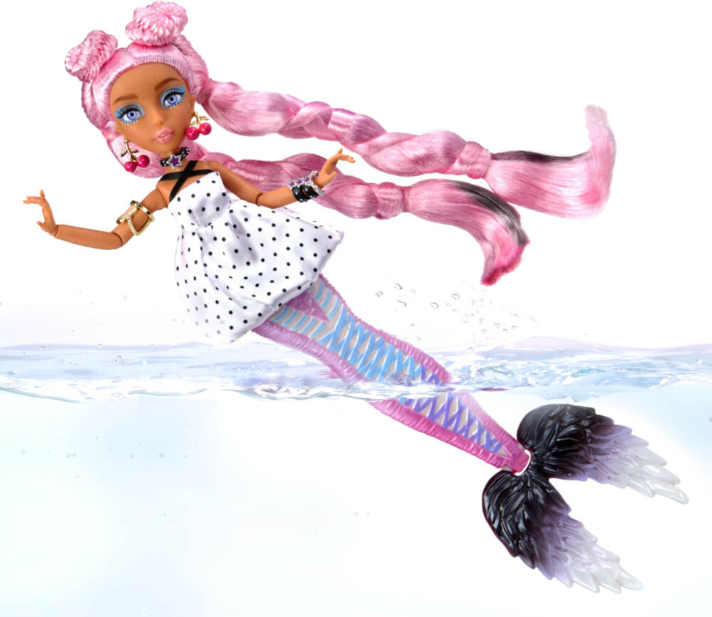 Mermaze Mermaidz Fashion Fins Doll
