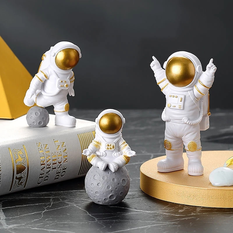 (4er Set) 7-10cm Deko Weltall Figuren Home Accessoire - Astronauten