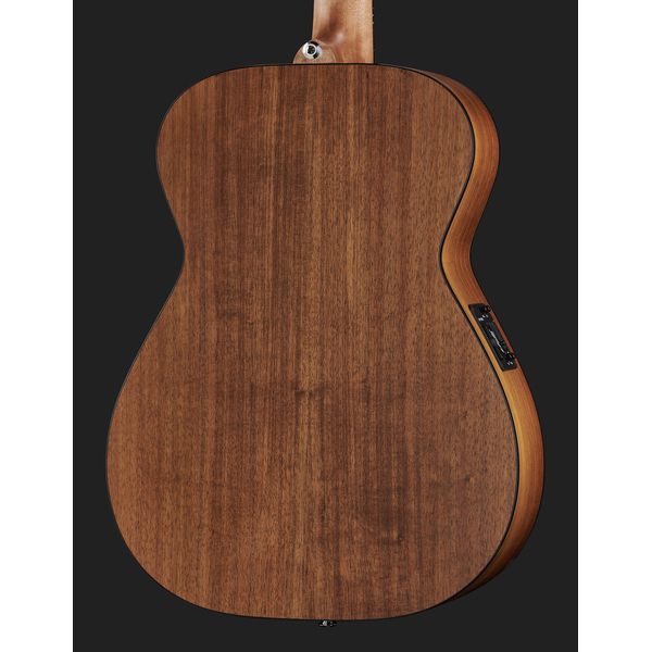 Maton EBW808