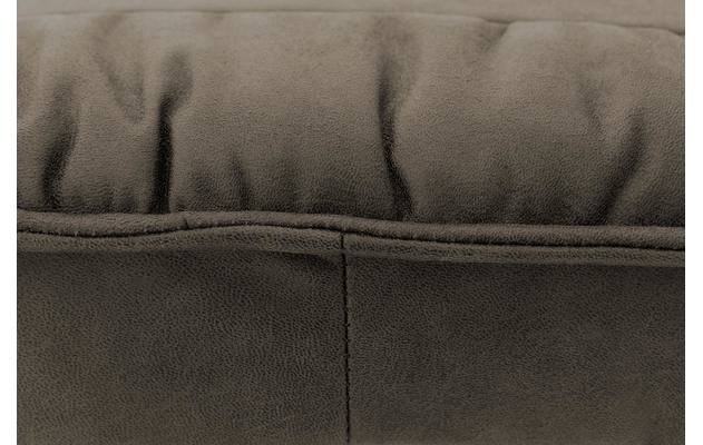Hocker Odder