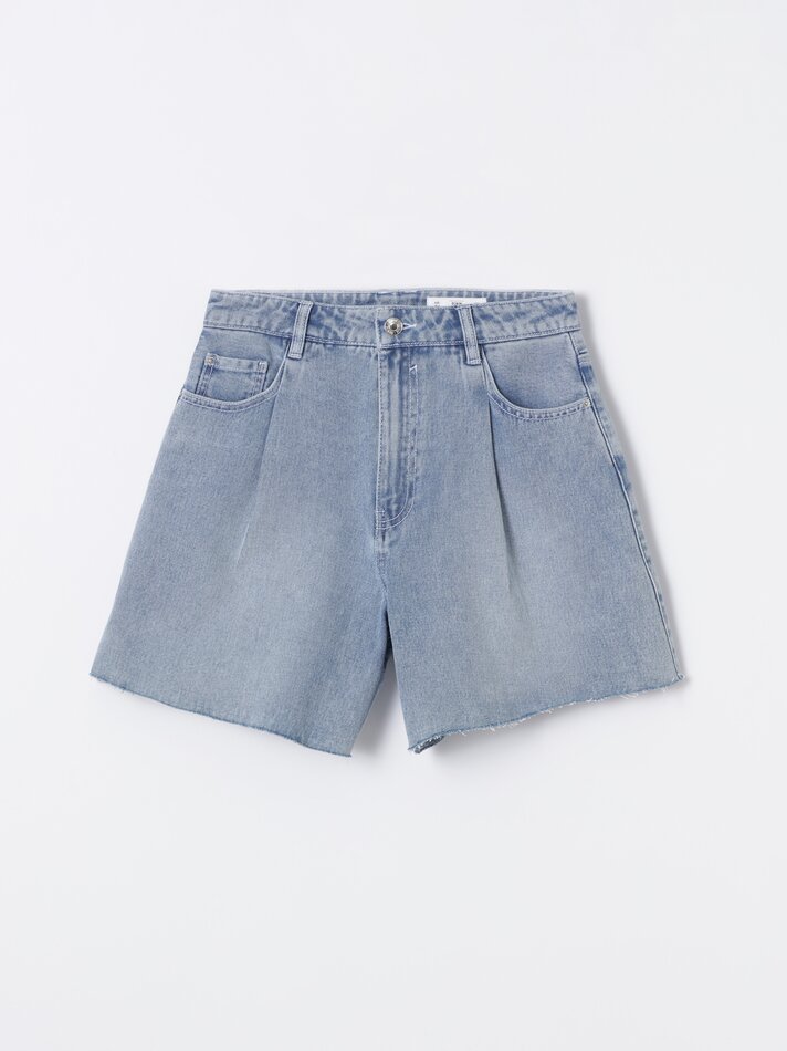 Bermuda jeans com pregas - Azul índigo claro