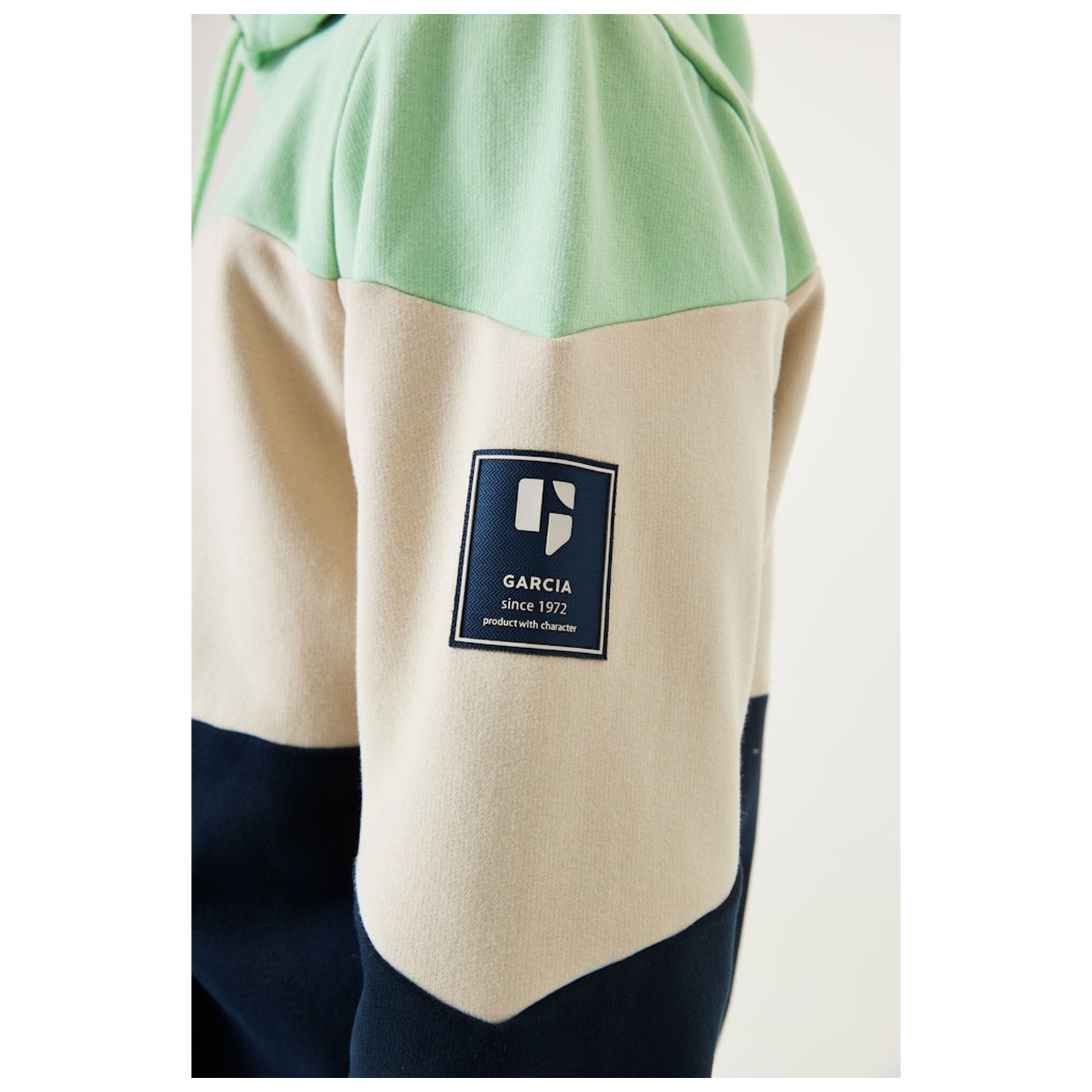 Garcia L31062_men`s sweat