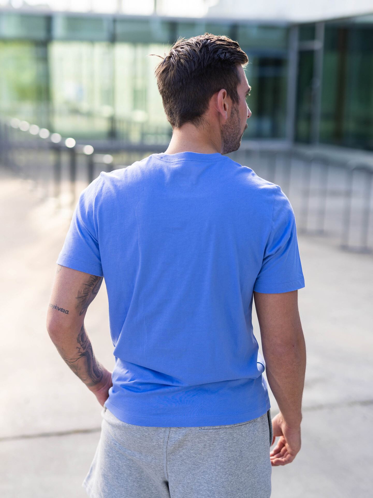 Club Tee