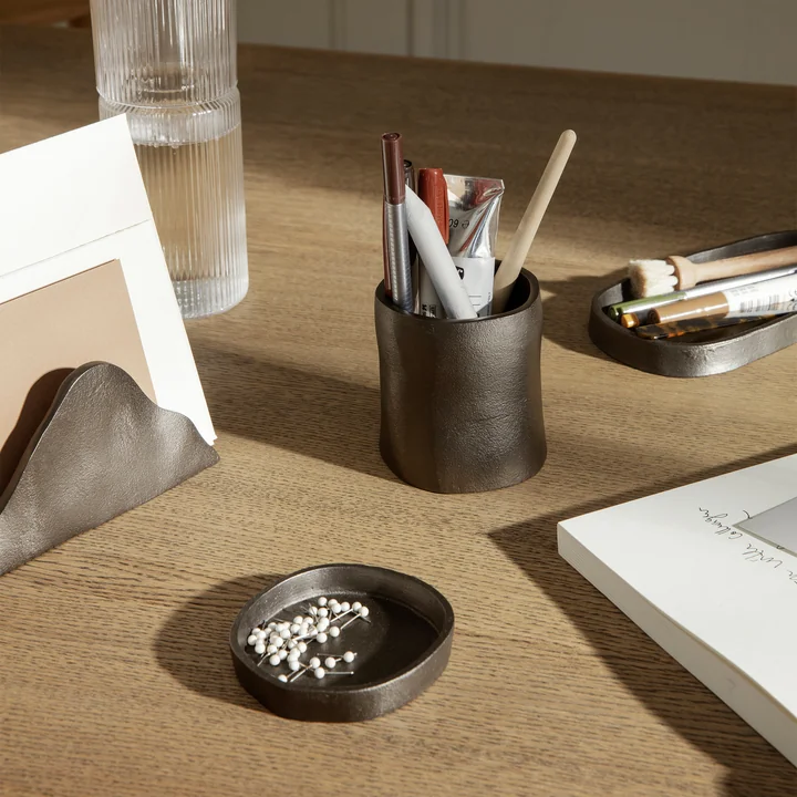 Ferm Living - Yama Stiftebecher, schwarz
