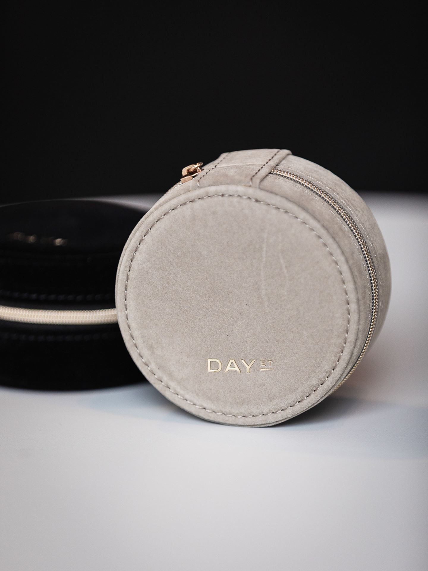 Jewelry Zip Round