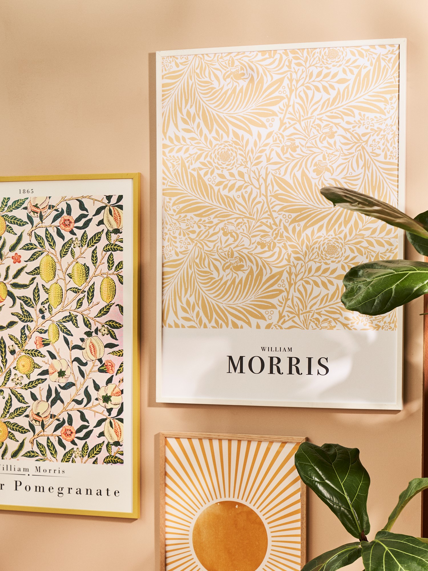 Plakat Larkspur 50 x 70 | William Morris. | Yellow | Poster and Frame