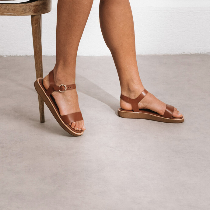 Sandales à plateforme  en cuir cognac