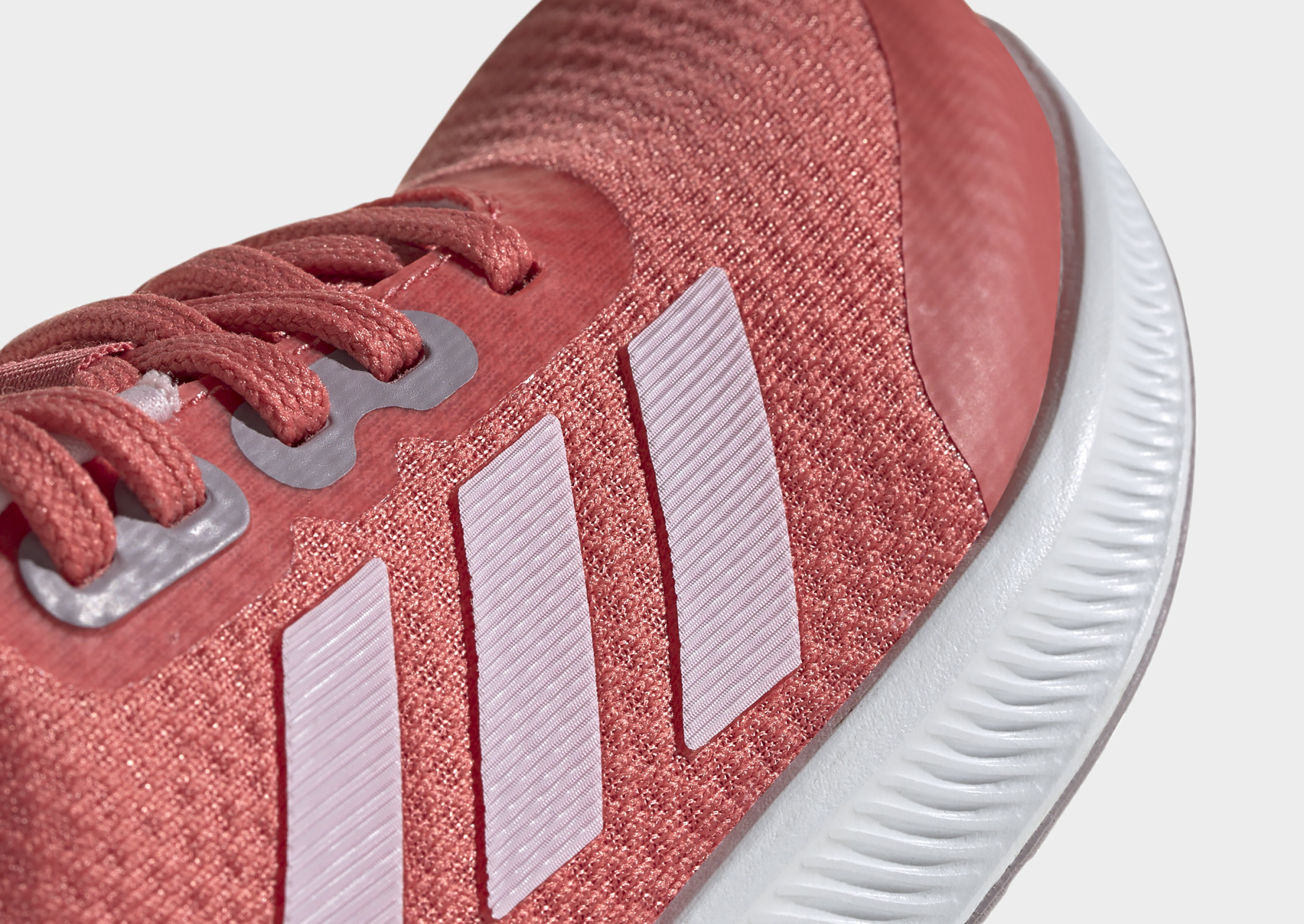 adidas Chaussure à lacets RunFalcon 3