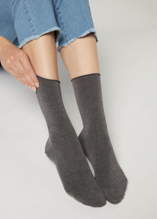 Meias de cano curto com cashmere