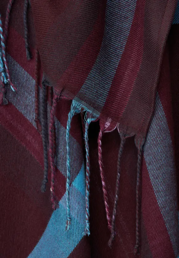 Cape mit Karo-Muster - deep blue