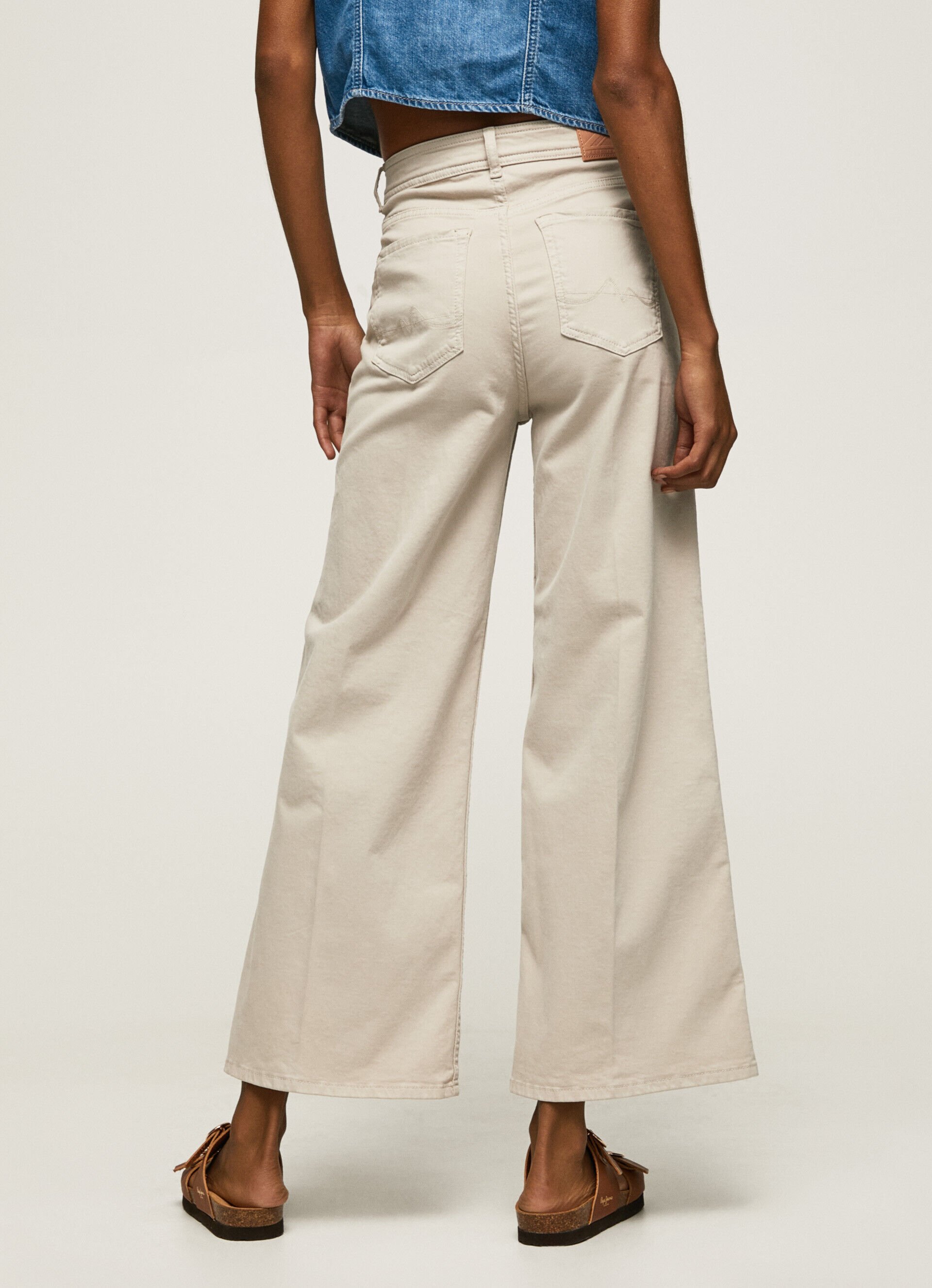 Calça boca de sino de algodão - bege pedra