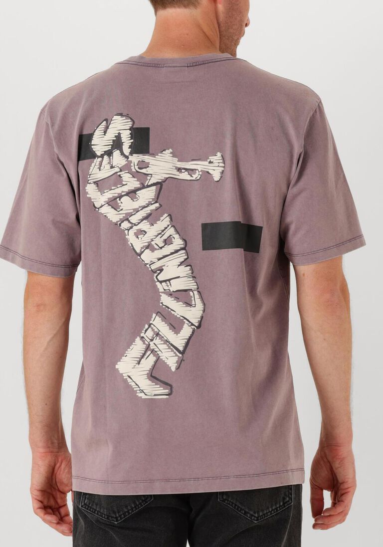 zand filling pieces t-shirt t shirt trumpeteer
