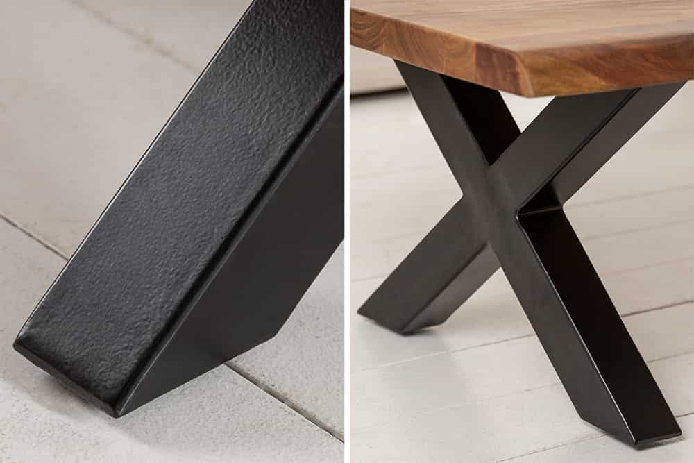 Massivholz Couchtisch MAMMUT 110cm Akazie Baumkante honey finish 3,5cm Tischplatte