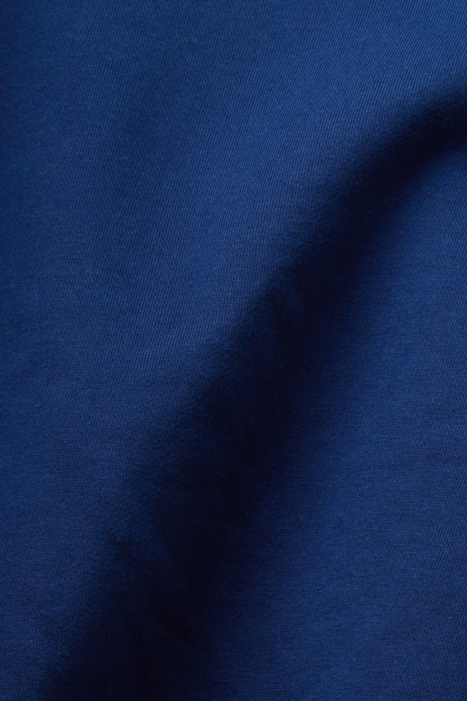 En matière recyclée le sweat-shirt court