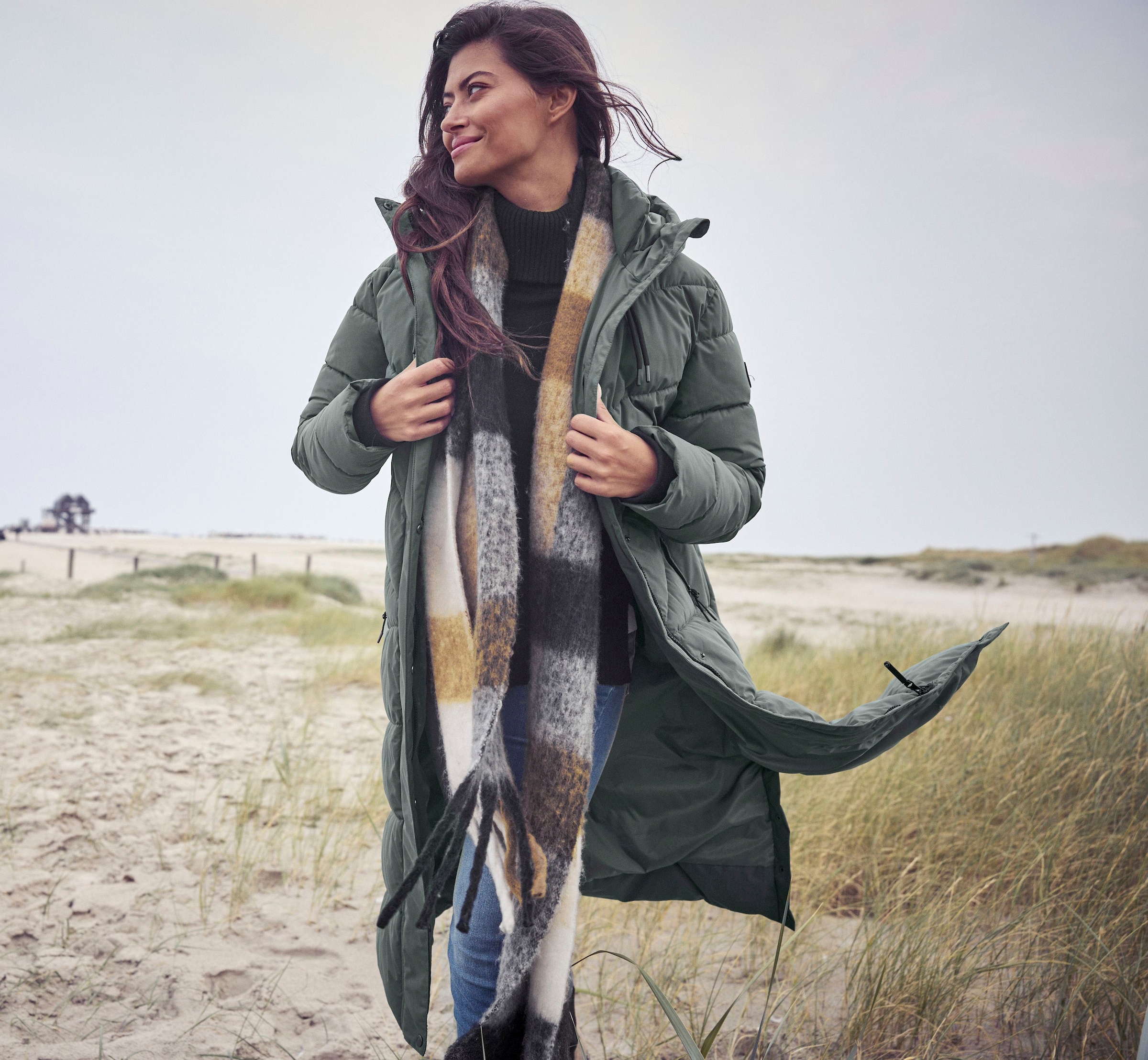 Laura Scott Modeschal im trendigen Karo-Design in Maxi-Länge - in neuer Farbkombination