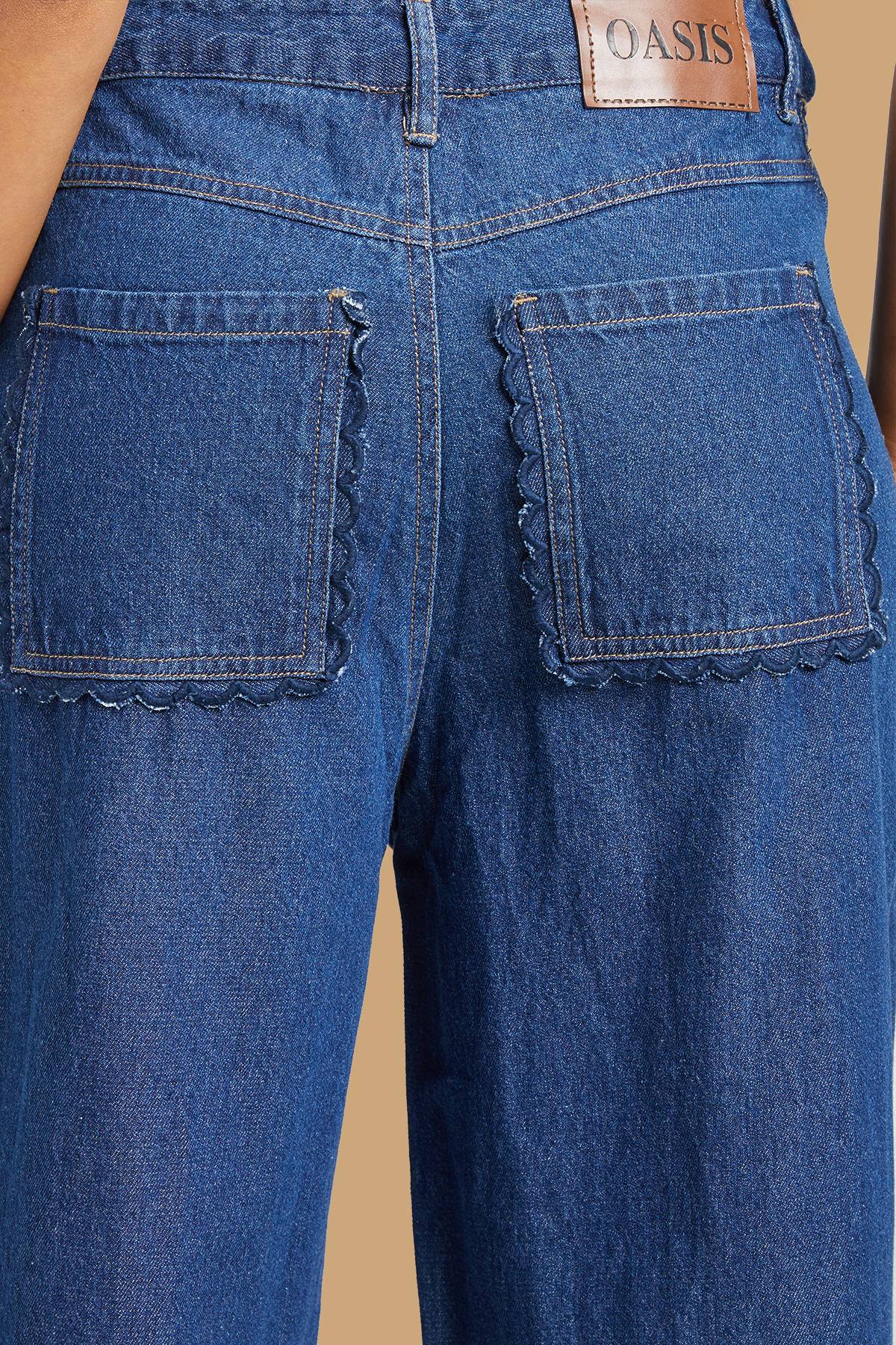 Oasis Jean À Jambes Tonneau Avec Poches Festonnées