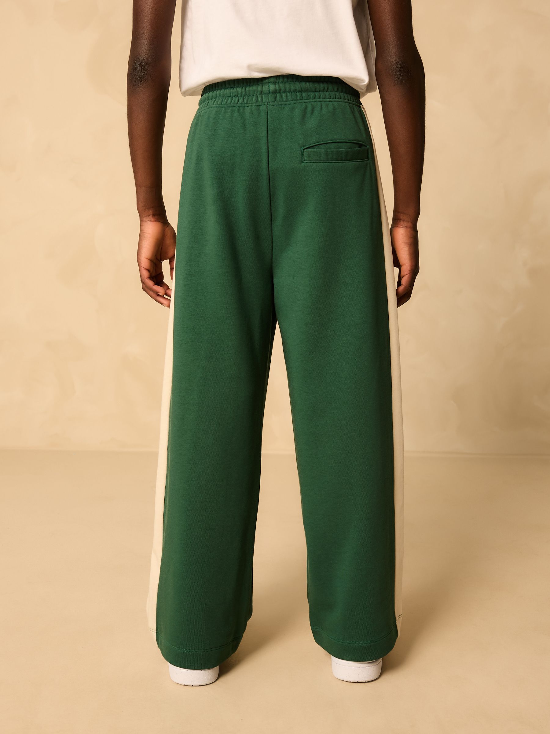 Groen - Joggingbroek met vlakken en wijde pijpen (3-16jr)