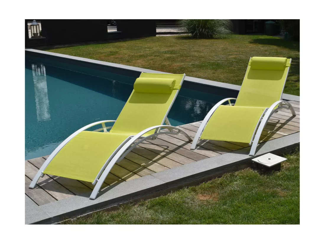 Lot de 2 transats GALAPAGOS en textilène vert - aluminium blanc - HAPPY GARDEN