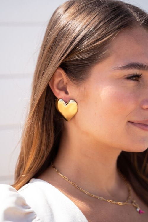 Studs met statement hart