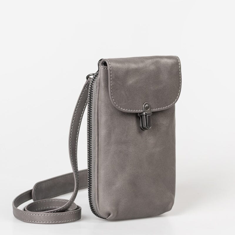 Aunts & Uncles Grandma's Luxury Club Mrs. Lemon Twist Telefoontasje Oyster Grey