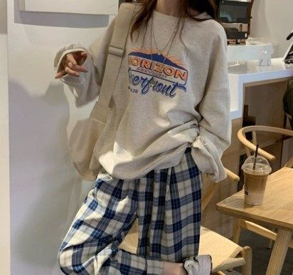 Whoosh - Geruite wijde broek / Sweatshirt met print