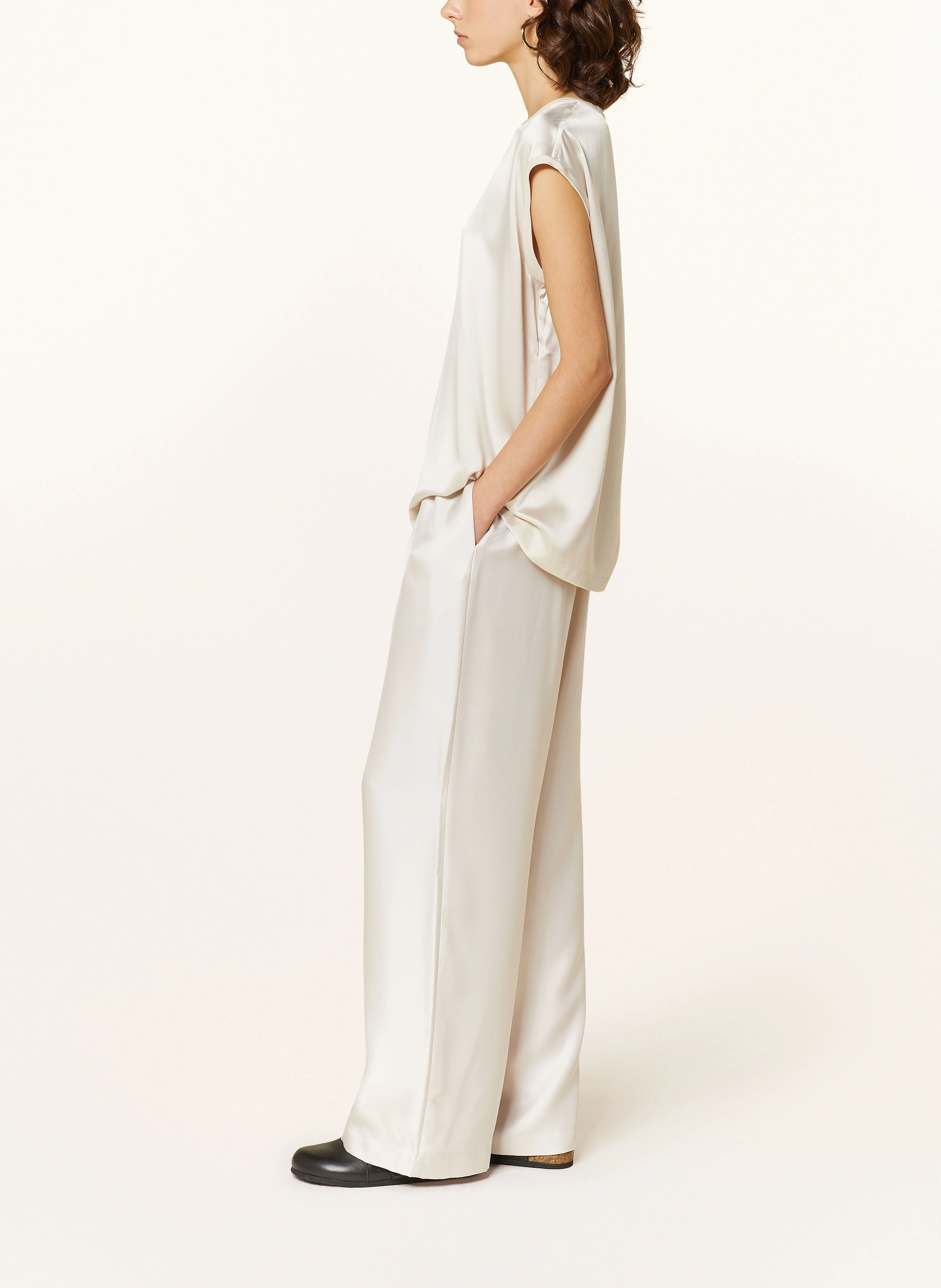 LISA YANG Seidenhose