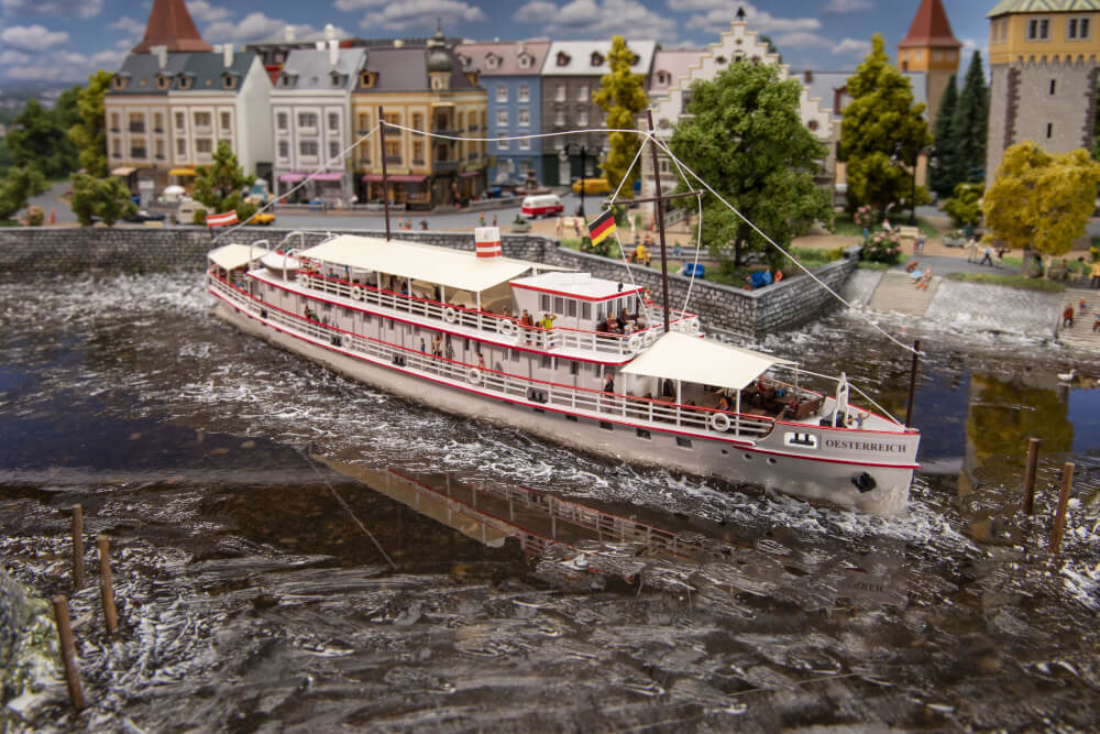 FALLER N Fahrgastschiff Oesterreich